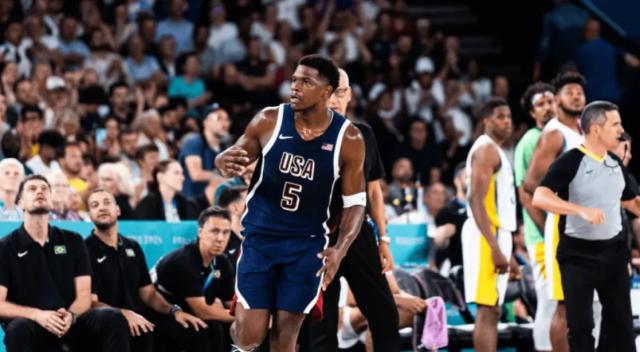 开云体育入口-12人全部得分！美国男篮连续4场净胜15+强势晋级