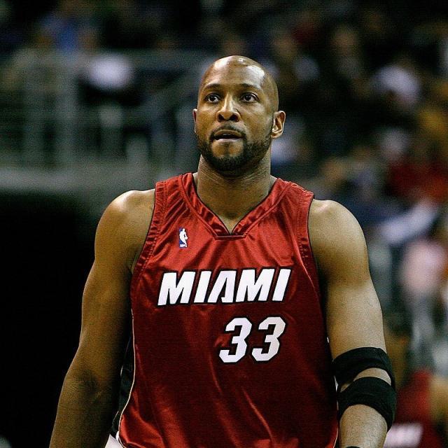 开云体育在线-换肾硬汉切除前列腺！莫宁呼吁男性不要羞于就医