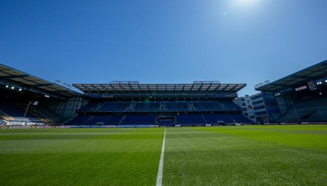 开云体育平台-【德甲】莱万造2球格纳布里破门 拜仁3-0比勒费尔德